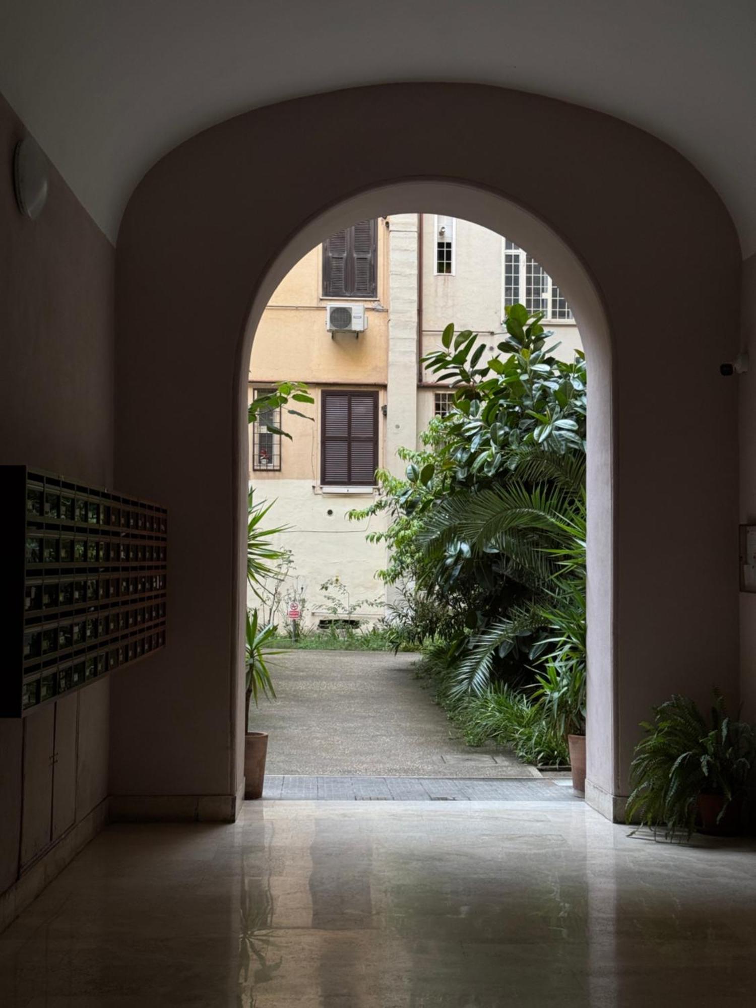 Flat 7 Rome Guesthouse Екстер'єр фото