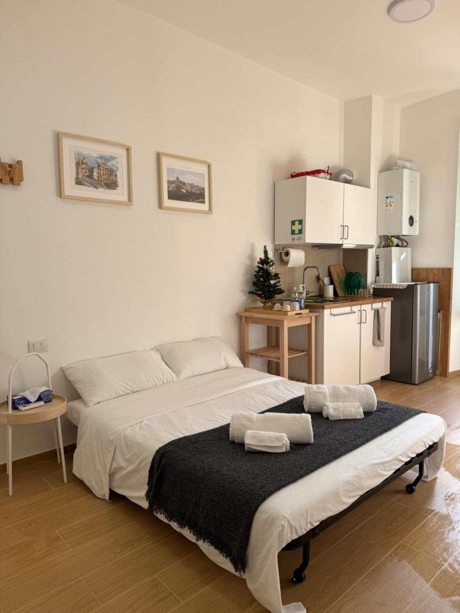 Flat 7 Rome Guesthouse Екстер'єр фото
